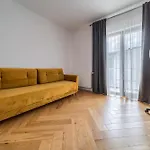 Zyndrama City Centre Deluxe Apartment